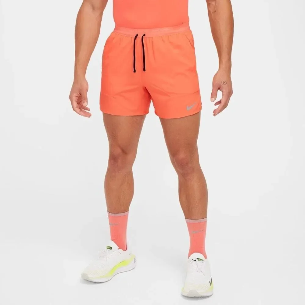 Nike Dri-FIT Flex Stride 5